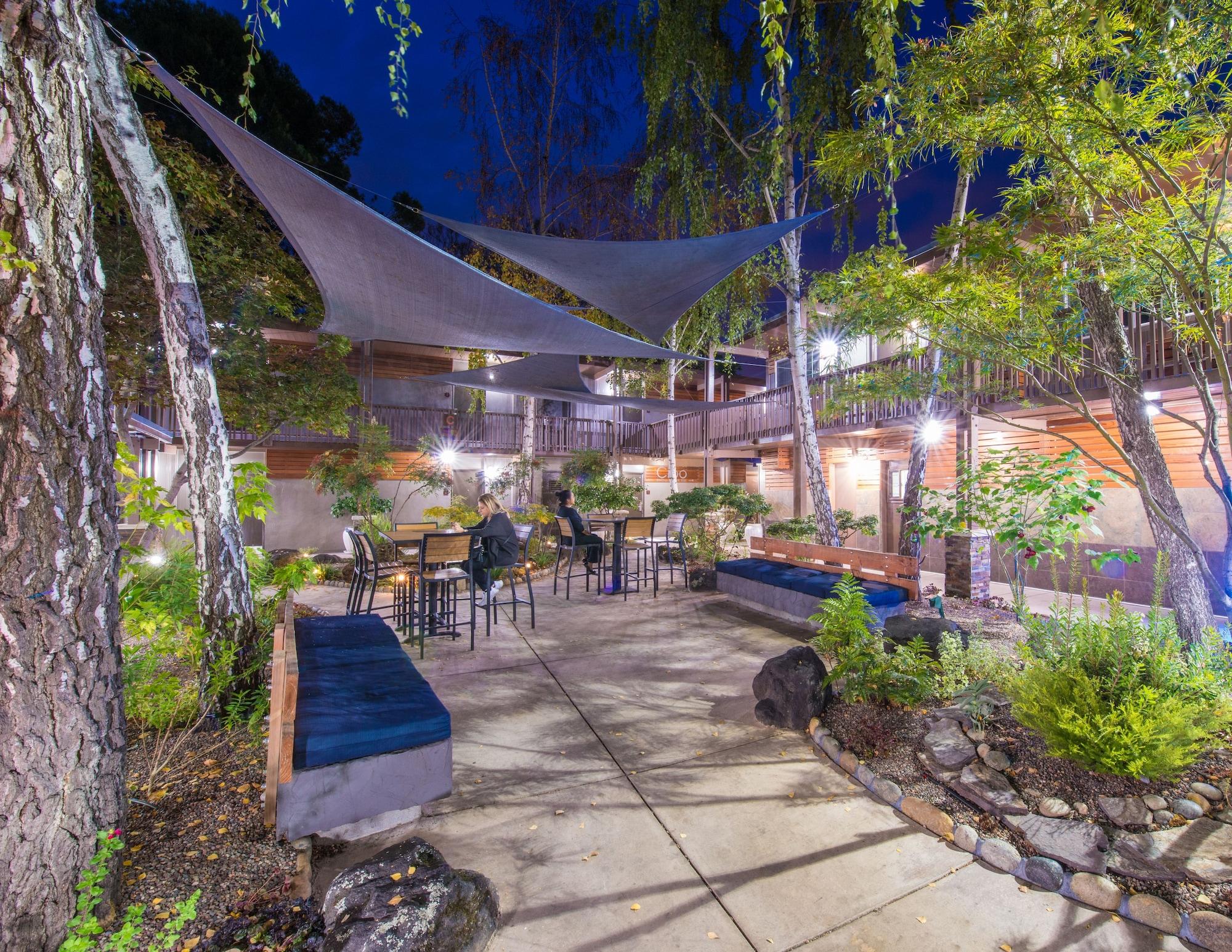 The Creekside Inn Пало Алто Екстериор снимка