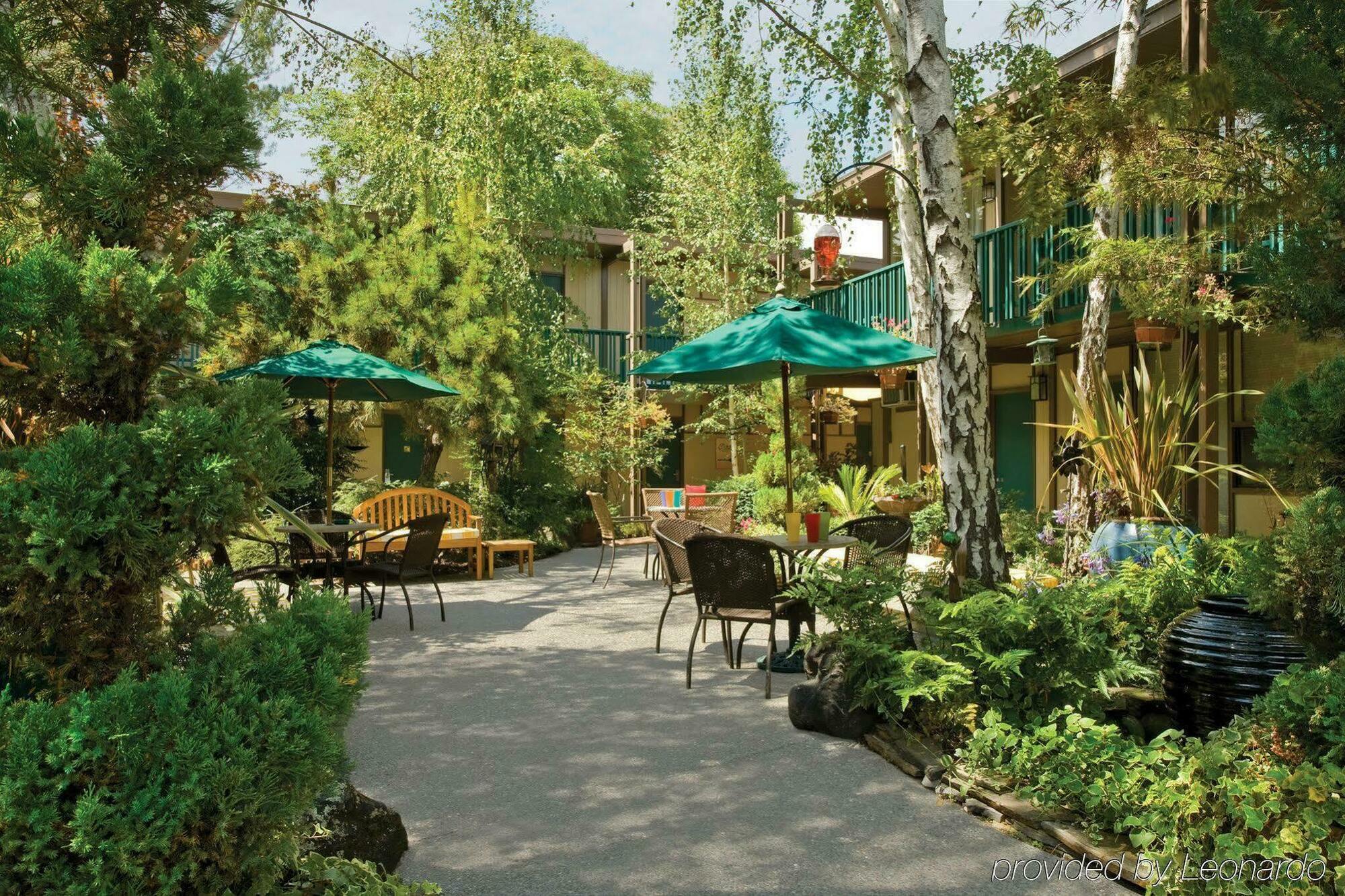 The Creekside Inn Пало Алто Екстериор снимка